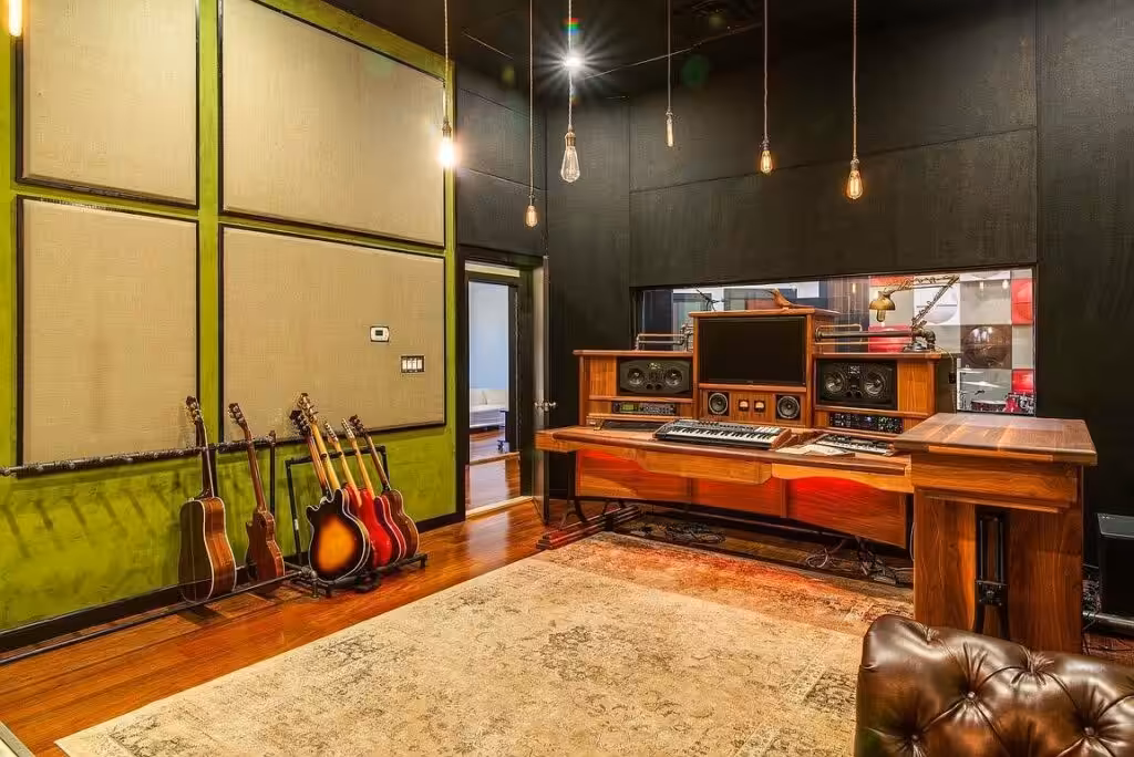 Audilux Home Recording Studio Build
